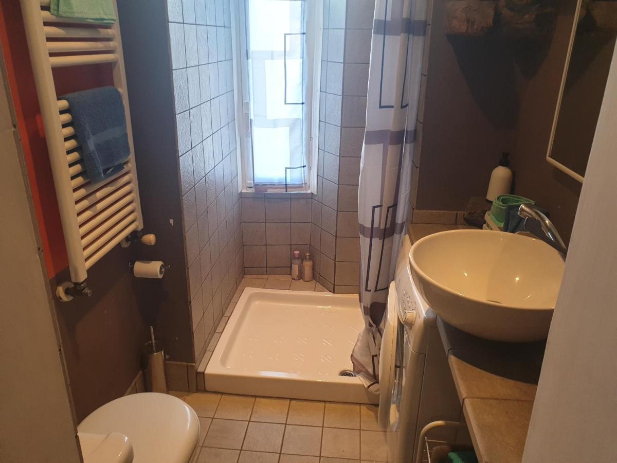 Morenikahome Borgofranco d'Ivrea Luaran gambar